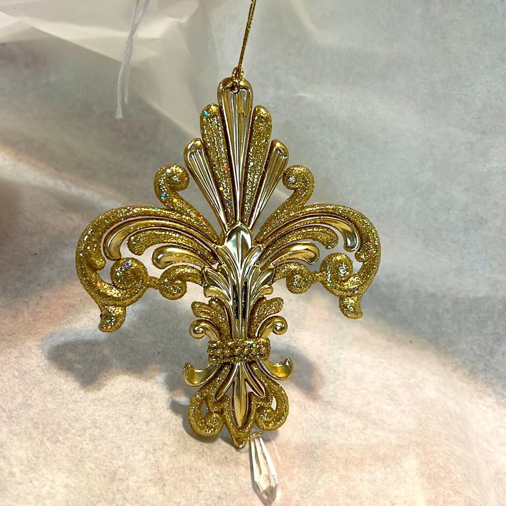 Vintage Fleur De Lis Christmas Tree Ornament